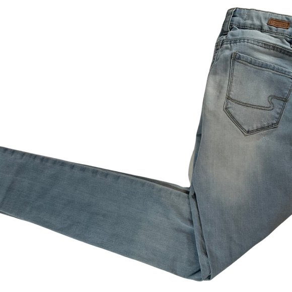 Ladies Size 0 - Light Wash Pre-Distressed Skinny Jeans - Picture 3 of 4